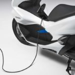 hình ảnh Đánh giá Honda PCX 2018 sắp ra mắt, review PCX Hybrid và Electric - số 2
